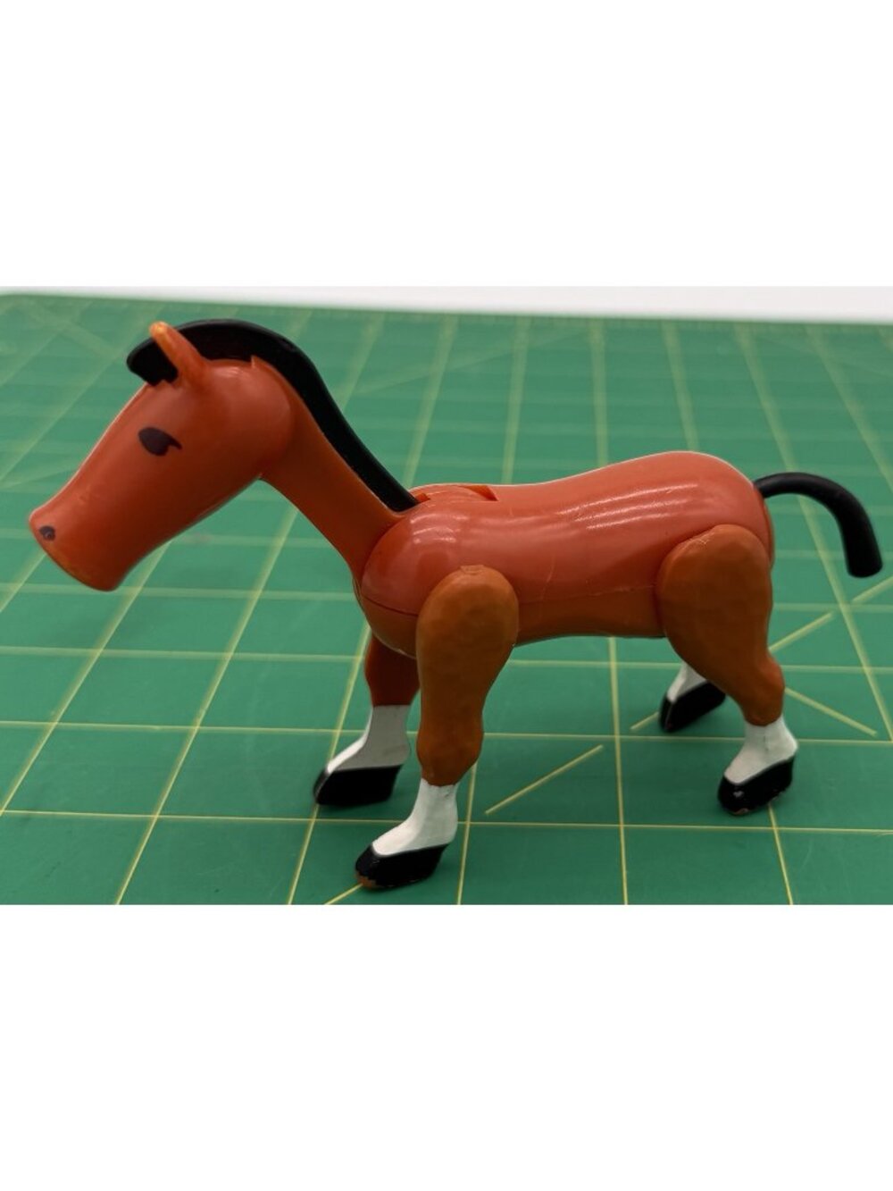 1970 Vintage Fisher Price Little People Brown Horse Farm READ